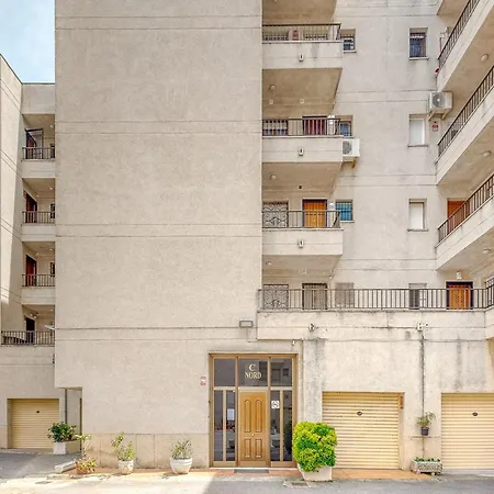 Apartment In Roses Near Platja Del Eastrell Apartment Roses