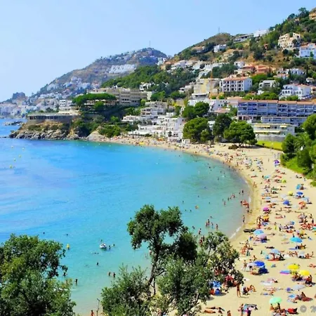 Apartment In Roses Near Platja Del Eastrell Apartment Roses