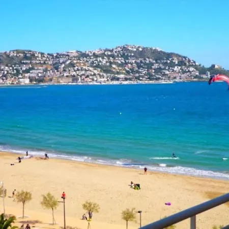 Apartment Apartment In Roses Near Platja Del Eastrell