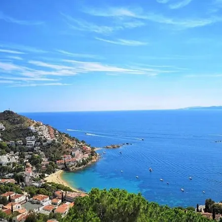 Apartment In Roses Near Platja Del Eastrell *